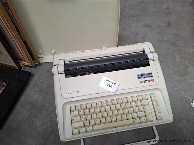 Typemachine - afbeelding 1 van  1