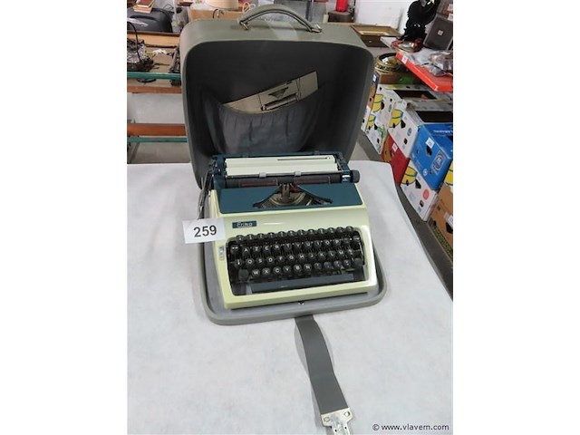 Typemachine - afbeelding 1 van  3