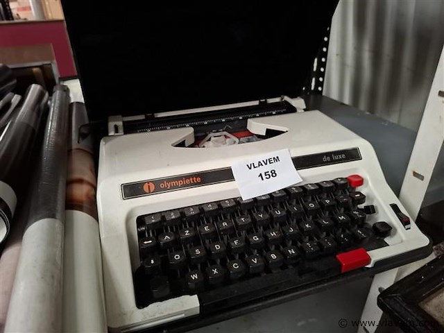Typemachine - afbeelding 1 van  2