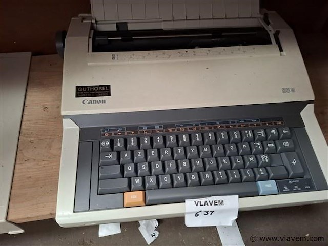 Typemachine - afbeelding 1 van  2