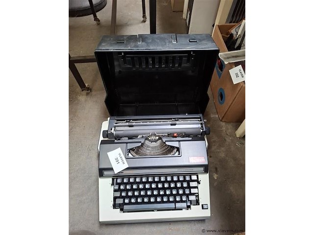 Typemachine - afbeelding 1 van  1