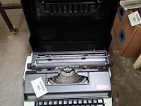 Typemachine - afbeelding 1 van  1