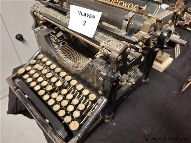 Typemachine - afbeelding 3 van  3