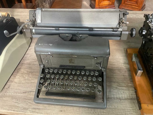 Typemachines - afbeelding 3 van  6