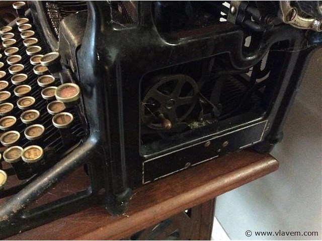 Typmachine underwood - afbeelding 4 van  4