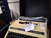 Typmachine - afbeelding 1 van  1