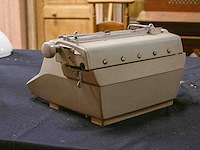 Typmachine - afbeelding 2 van  2