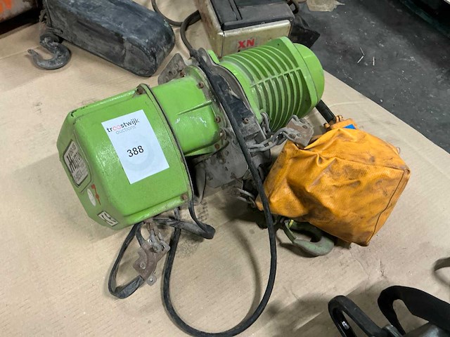 U-mega uhd-105 elektrische kettingtakel - afbeelding 2 van  4