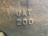 Uat aambeeld. 200 kg - afbeelding 2 van  6