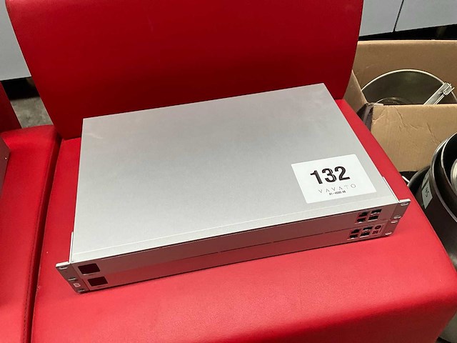 Ubiquiti - unifi - wifi, routers & switches (2x) - afbeelding 2 van  4