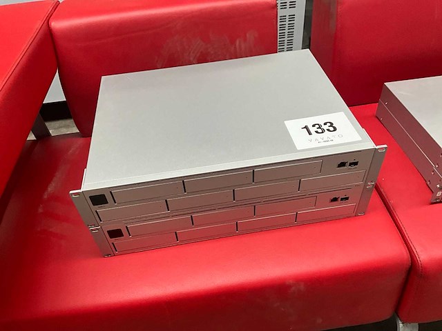 Ubiquiti - unifi - wifi, routers & switches (2x) - afbeelding 2 van  5