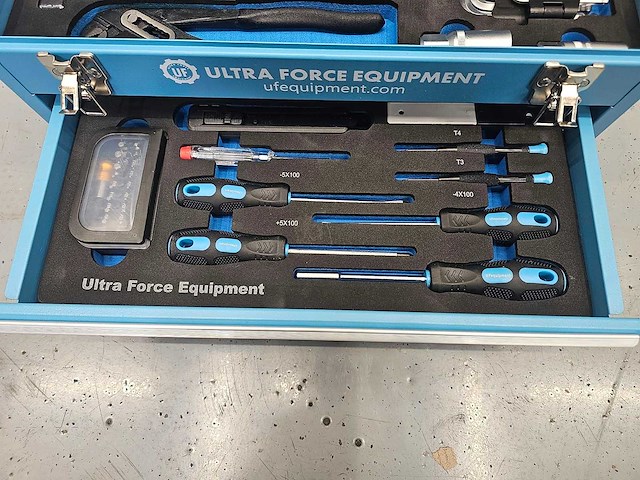 Uf equipment - 92-delige gereedschapskoffer met laden - afbeelding 4 van  7