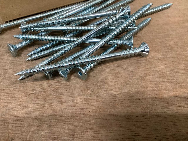 Ufast afstandschroef 6x100, doos 100 stuks (16x) - afbeelding 2 van  3