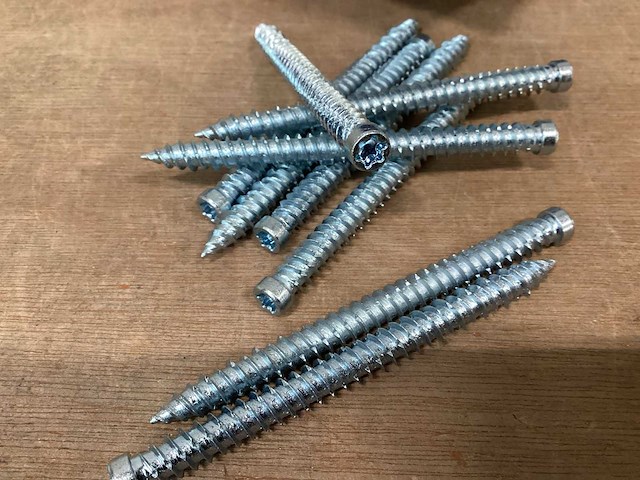 Ufast kozijnschroef 75x92, doos 100 stuks (26x) - afbeelding 2 van  3