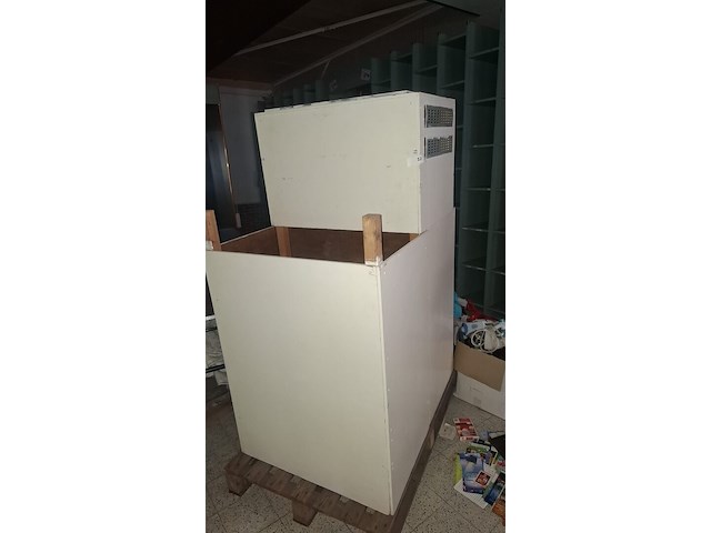 Uitblaaskast - afbeelding 1 van  3