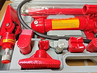 Uitdeukset 4 ton - afbeelding 2 van  4