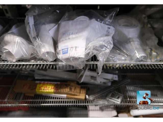 Uitgebreid assortiment aan fittingen en toebehoren voor verwarmingsinstallateurs - afbeelding 15 van  30