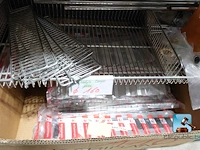 Uitgebreid assortiment aan fittingen en toebehoren voor verwarmingsinstallateurs - afbeelding 28 van  30