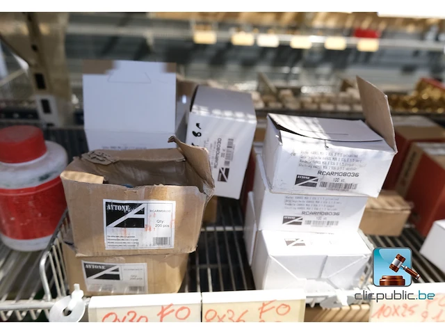 Uitgebreid assortiment verbruiksartikelen voor verwarmingsinstallateurs - afbeelding 2 van  47