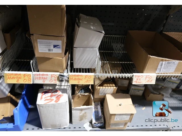 Uitgebreid assortiment verbruiksartikelen voor verwarmingsinstallateurs - afbeelding 7 van  47
