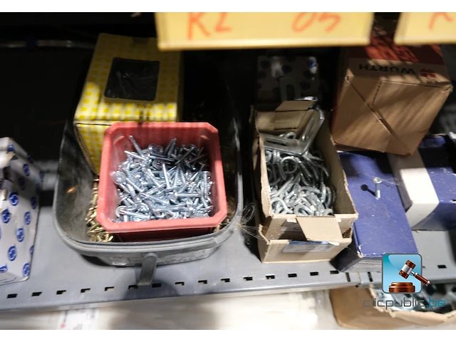 Uitgebreid assortiment verbruiksartikelen voor verwarmingsinstallateurs - afbeelding 11 van  47