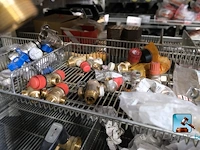 Uitgebreid assortiment verbruiksartikelen voor verwarmingsinstallateurs - afbeelding 2 van  45