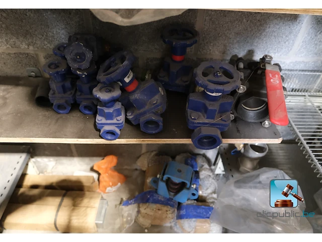 Uitgebreid assortiment verbruiksartikelen voor verwarmingsinstallateurs - afbeelding 42 van  45