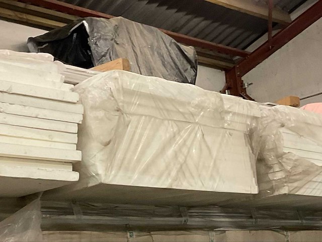 Uitgebreid polystyreen (eps) plaat voor polystyreen afscreed - afbeelding 3 van  3