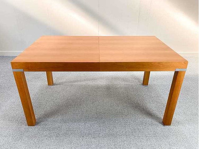 Uitrekbare houten - tafel - afbeelding 4 van  25