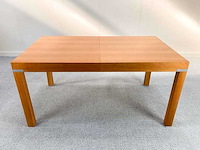 Uitrekbare houten - tafel - afbeelding 4 van  25