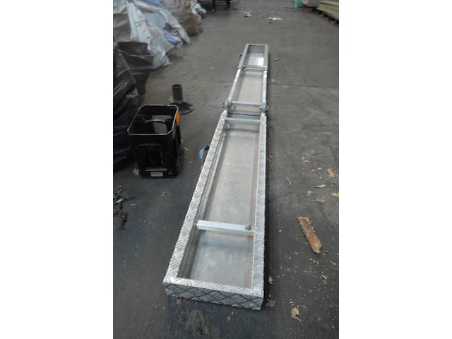 Uitschuifbaar werkplatform - afbeelding 3 van  5