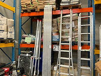 Uitschuifbare aluminium loopplank - afbeelding 1 van  2