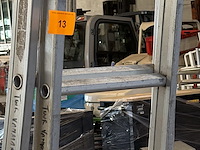 Uitschuifbare ladder