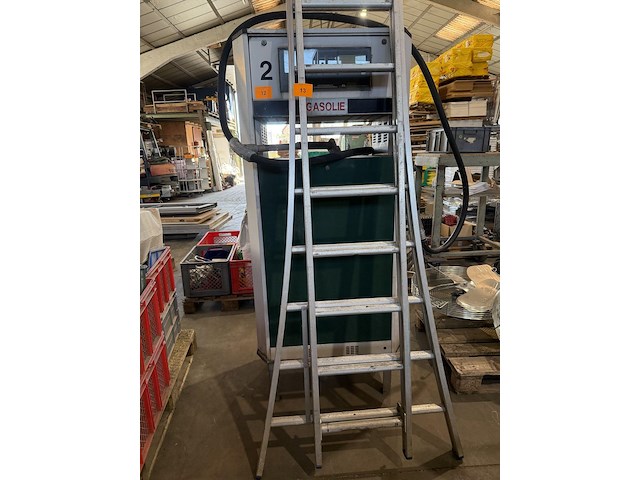 Uitschuifbare ladder - afbeelding 2 van  3