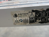 Uitschuifbare tray en verstelbare petry - afbeelding 3 van  5