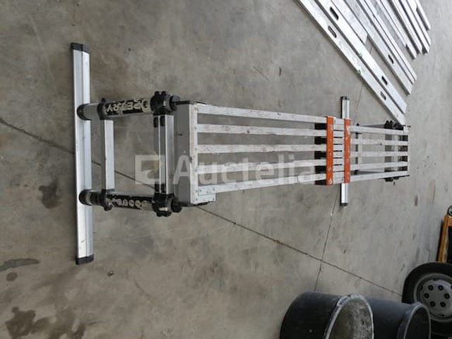 Uitschuifbare tray en verstelbare petry - afbeelding 5 van  5