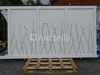 Uitverkoop witte schuifaluminium poort van 3 miljoen (startprijs 175€) (zonder reserveprijs)