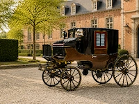 Uitzonderlijke collectie historische rijtuigen en koetsen
