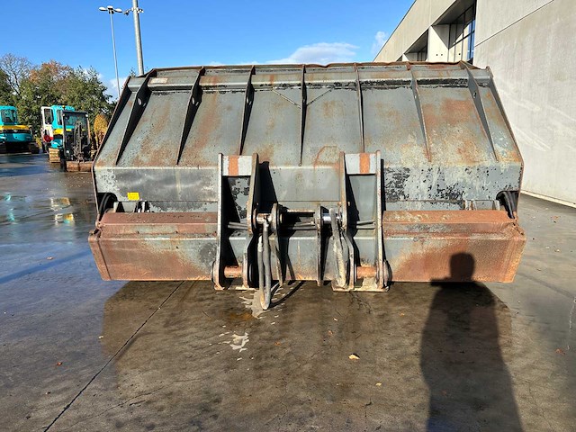 Ulrich - 2012 - cummins 144 - voorzetapparatuur - hoogkipbak - afbeelding 10 van  13