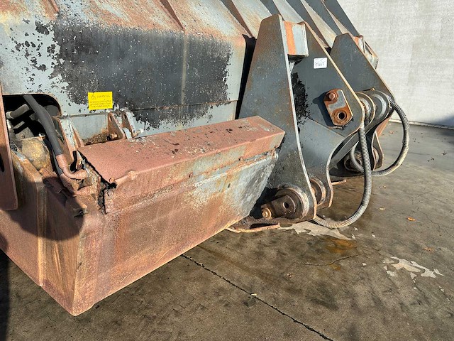 Ulrich - 2012 - cummins 144 - voorzetapparatuur - hoogkipbak - afbeelding 3 van  13