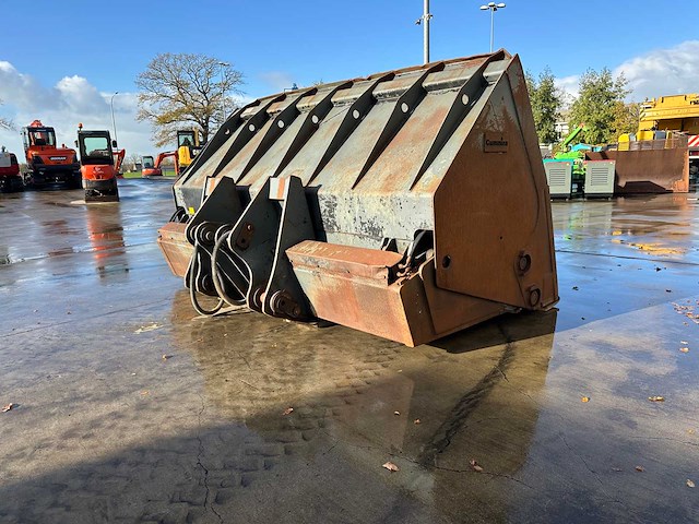 Ulrich - 2012 - cummins 144 - voorzetapparatuur - hoogkipbak - afbeelding 12 van  13