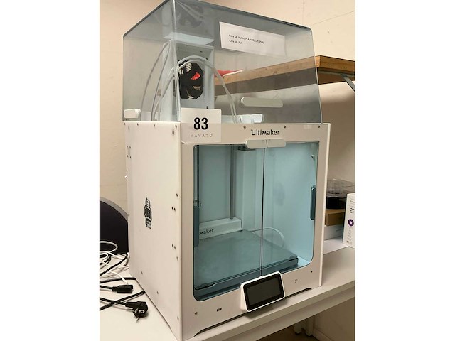 Ultimaker s5 3d printer - afbeelding 2 van  7