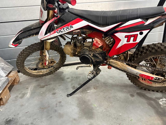 Ultra - cross - 125 - motorfiets - afbeelding 5 van  9