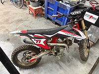 Ultra - cross - 125 - motorfiets - afbeelding 9 van  9
