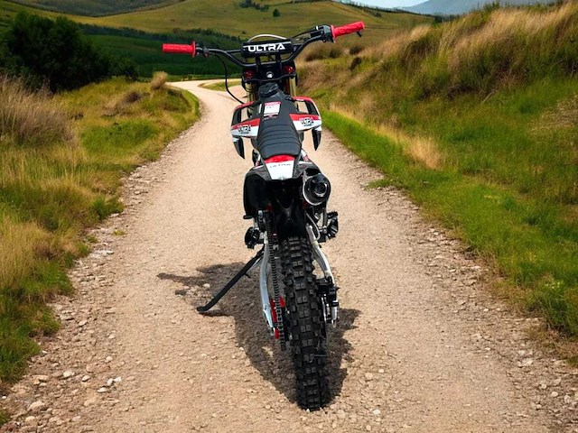 Ultra 125cc motocross - afbeelding 8 van  10