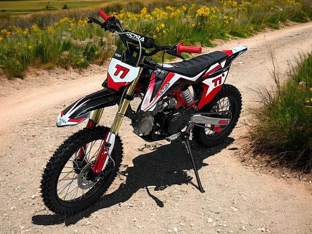 Ultra 125cc motocross - afbeelding 1 van  3