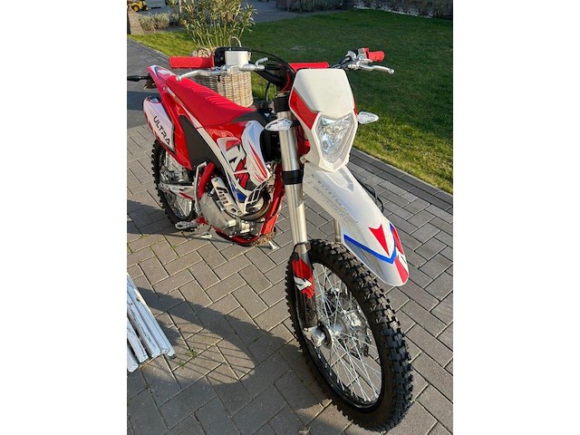 Ultra 300 - afbeelding 3 van  7