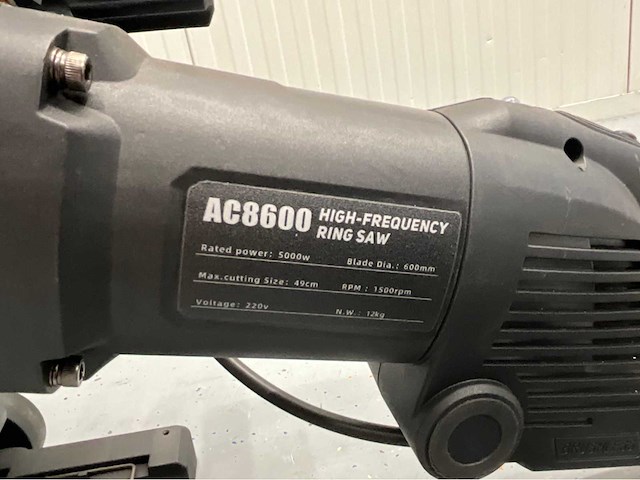 Ultra force equipment ac8600 betonzaag en dl400 betonzaag in koffer - afbeelding 14 van  29