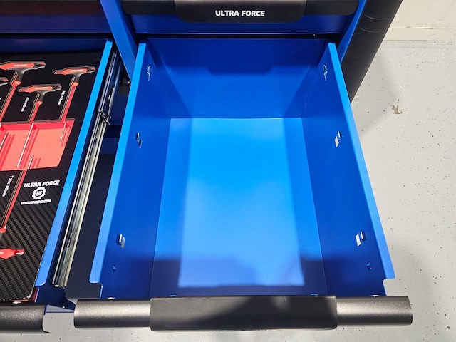 Ultra force equipment gereedschapswagen 12 laden 293 pcs en trolley 238 pcs - afbeelding 31 van  49