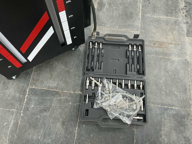 Ultra toolz atf-20dt transmissieolieverversingsmachine - afbeelding 4 van  8